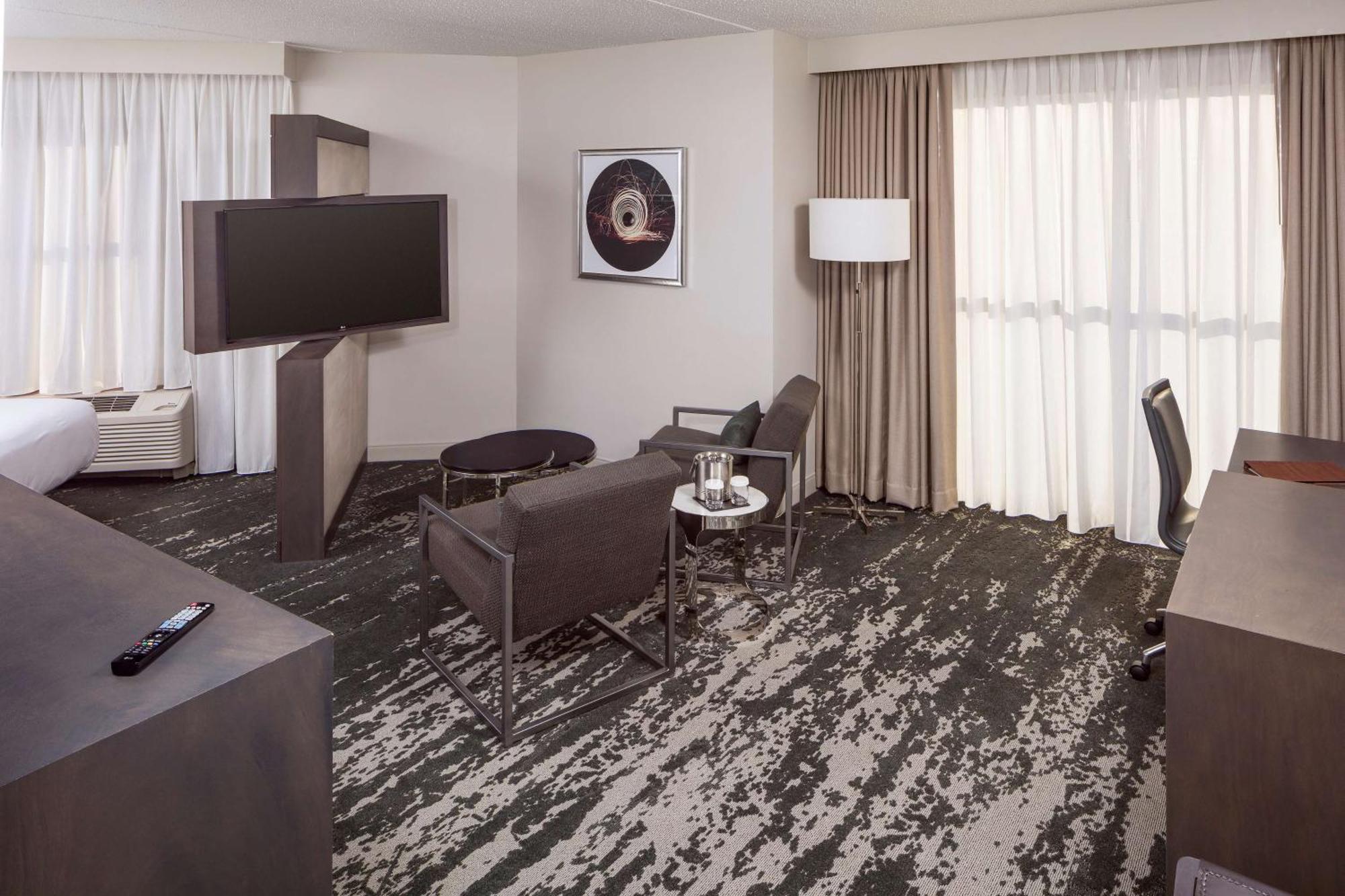 Doubletree By Hilton Boston Logan Airport Chelsea Otel Dış mekan fotoğraf