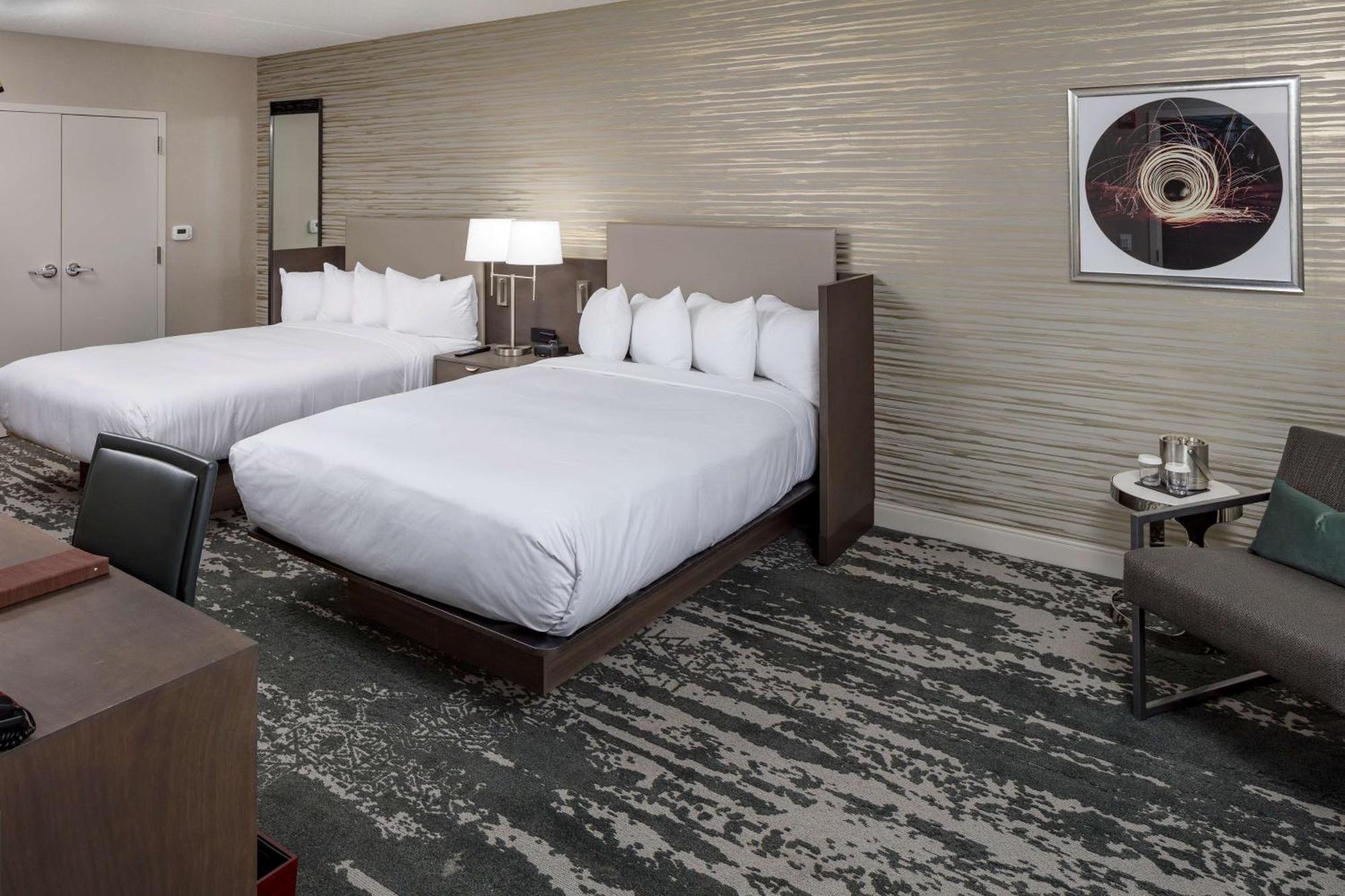 Doubletree By Hilton Boston Logan Airport Chelsea Otel Dış mekan fotoğraf